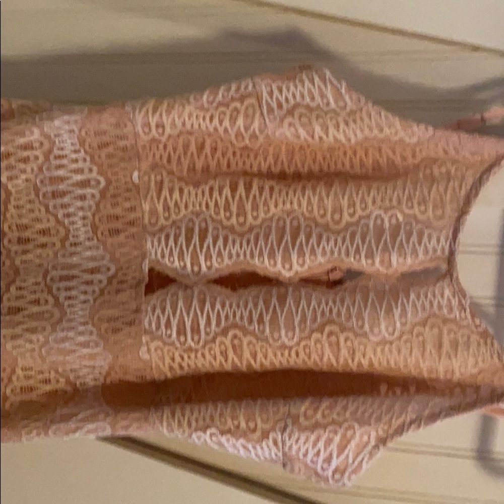 Storia Gorgeous little peach dress - Picture 3 of 5